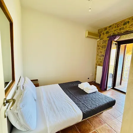 Mani Spot Sunset View *