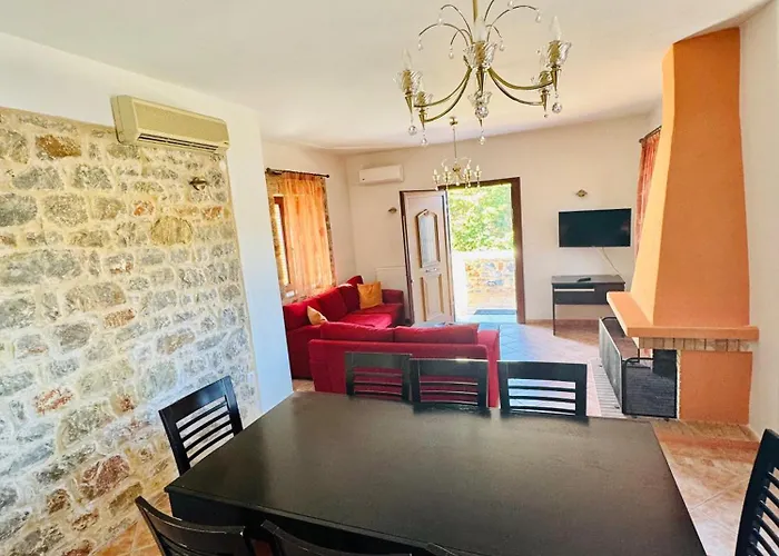 Mani Spot Sunset View アレオポリ